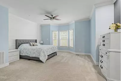 5517 N Hawthorne Way, Raleigh, NC 27613 - Photo 19