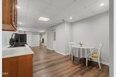 5517 N Hawthorne Way, Raleigh, NC 27613 - Photo 31