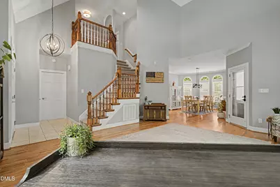 5517 N Hawthorne Way, Raleigh, NC 27613 - Photo 5