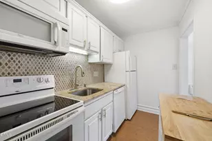 635 Daniels St, Raleigh, NC 27605 - Photo 13