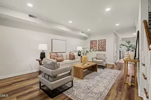 3736 Yorktown Pl, Raleigh, NC 27609 - Photo 5
