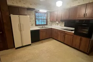 5313 Cypress Ln, Raleigh, NC 27609 - Photo 7