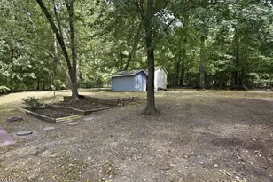 917 Cromarty Ave, Sanford, NC 27330 - Photo 19