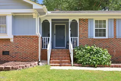 917 Cromarty Avenue, Sanford, NC 27330 - Photo 3