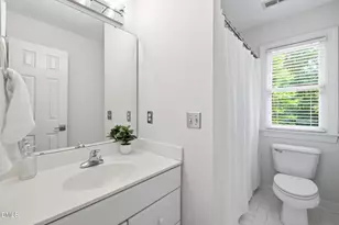 1615 Meadow Ln, Chapel Hill, NC 27516 - Photo 15