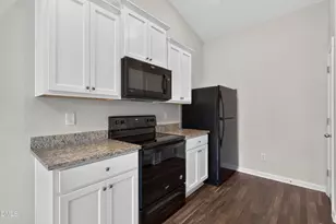 116 Brisk Dr, Zebulon, NC 27597 - Photo 15