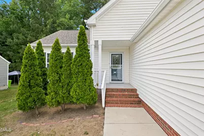2209 Hatton Way, Raleigh, NC 27604 - Photo 3