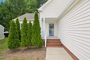 2209 Hatton Way, Raleigh, NC 27604 - Photo 3