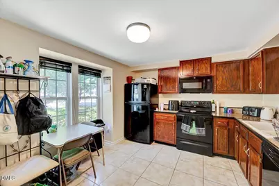 601 Middleton Avenue, Cary, NC 27513 - Photo 3