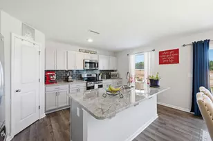 729 Spellbrook Rd, Zebulon, NC 27597 - Photo 7