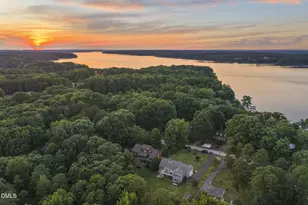 108 Oak View Dr, Clarksville, VA 23927 - Photo 5