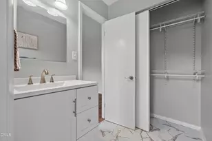 5604 H Falls of Neuse Rd, Raleigh, NC 27609 - Photo 13