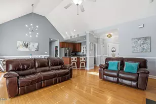 125 Dexterfield Dr, Fuquay Varina, NC 27526 - Photo 9