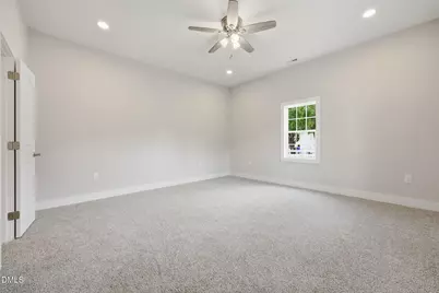 213 W Parrish Drive, Benson, NC 27504 - Photo 21