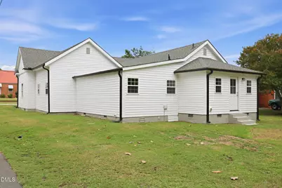 213 W Parrish Drive, Benson, NC 27504 - Photo 37
