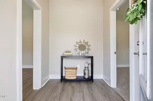 213 W Parrish Dr, Benson, NC 27504 - Photo 5