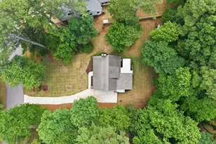 8801 Mansfield Dr, Raleigh, NC 27613 - Photo 3