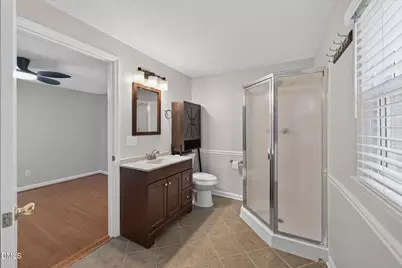 515 E Willowbrook Drive, Burlington, NC 27215 - Photo 29