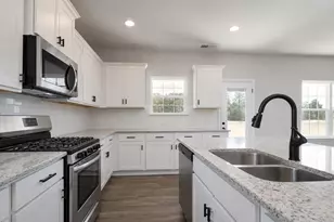 202 Jackson Rdg Wy, Pikeville, NC 27863 - Photo 11