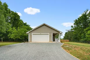 140 St Lukes Church Rd, Mebane, NC 27302 - Photo 7