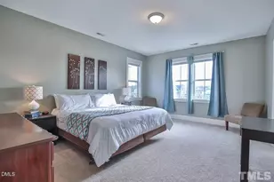 19 Pokeberry Bend Dr, Chapel Hill, NC 27516 - Photo 13