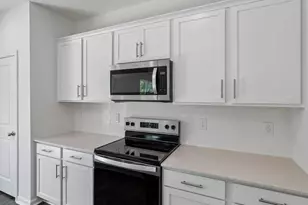 292 Chapel St, Fuquay Varina, NC 27526 - Photo 13