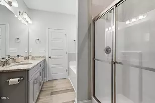 675 Amusement Dr, Hope Mills, NC 28348 - Photo 21