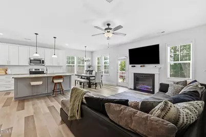 675 Amusement Drive, Hope Mills, NC 28348 - Photo 17