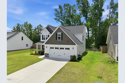675 Amusement Drive, Hope Mills, NC 28348 - Photo 3