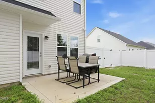 675 Amusement Dr, Hope Mills, NC 28348 - Photo 41