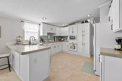 7232 Campsite Drive, Wendell, NC 27591 - Photo 15