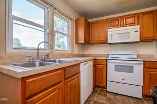 407 Hamilton St, Roanoke Rapids, NC 27870 - Photo 9