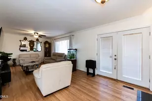 5829 Sandstone Dr, Durham, NC 27713 - Photo 7