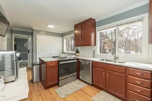 5829 Sandstone Dr, Durham, NC 27713 - Photo 9