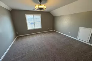 3228 Forest Mill Cir, Raleigh, NC 27616 - Photo 15