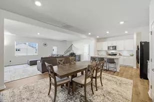 30 Branch Wood Dr, Fuquay Varina, NC 27526 - Photo 5