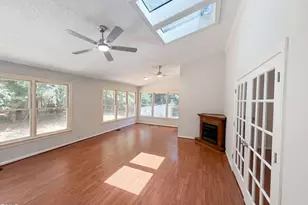 102 Carmel Ct, Cary, NC 27511 - Photo 9