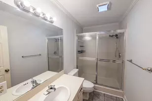 102 Carmel Ct, Cary, NC 27511 - Photo 15