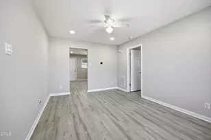 1007 Grant St, Durham, NC 27701 - Photo 19