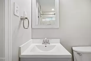 1007 Grant St, Durham, NC 27701 - Photo 23