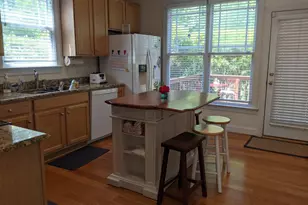200 Charleston Ln, Chapel Hill, NC 27517 - Photo 9