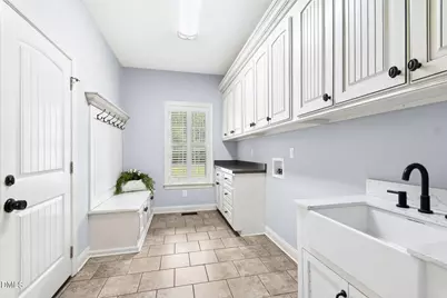 550 Pollard Road, Smithfield, NC 27577 - Photo 5