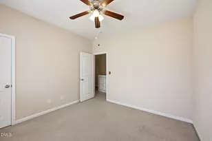 3262 Landing Falls Ln, Raleigh, NC 27616 - Photo 25