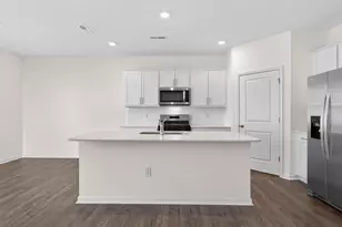 75 Green Laurel Dr, Angier, NC 27501 - Photo 5