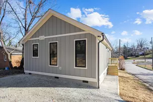 531 Booth St, Roxboro, NC 27573 - Photo 3