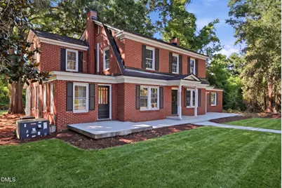 1424 Carthage Street, Sanford, NC 27330 - Photo 3