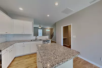 116 Greenhouse Street, Zebulon, NC 27597 - Photo 5