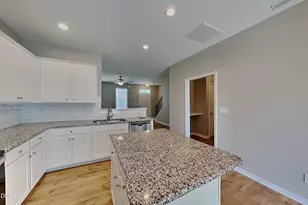 116 Greenhouse St, Zebulon, NC 27597 - Photo 5