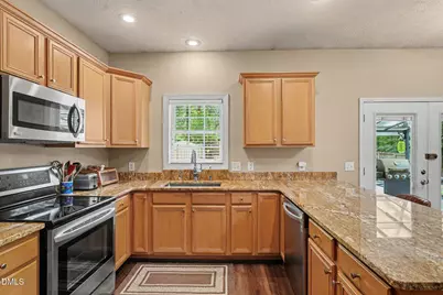 107 Michael Lane, Aberdeen, NC 28315 - Photo 3