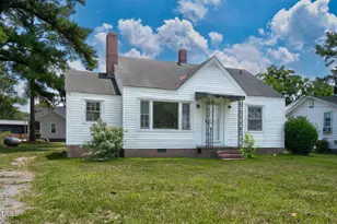203 South S A Gilliam Street, Pinetops, NC 27864 - Photo 1